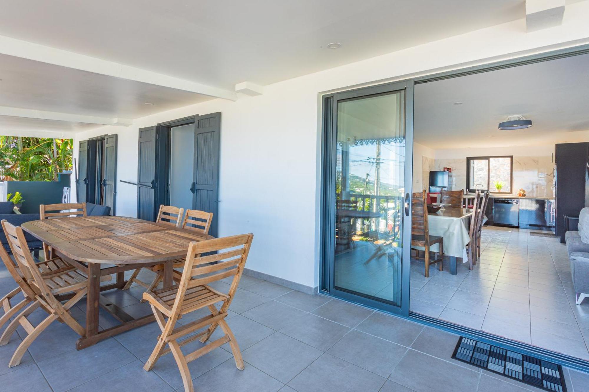 Villa Leu Seaview แซ็งต์-เลอ ภายนอก รูปภาพ