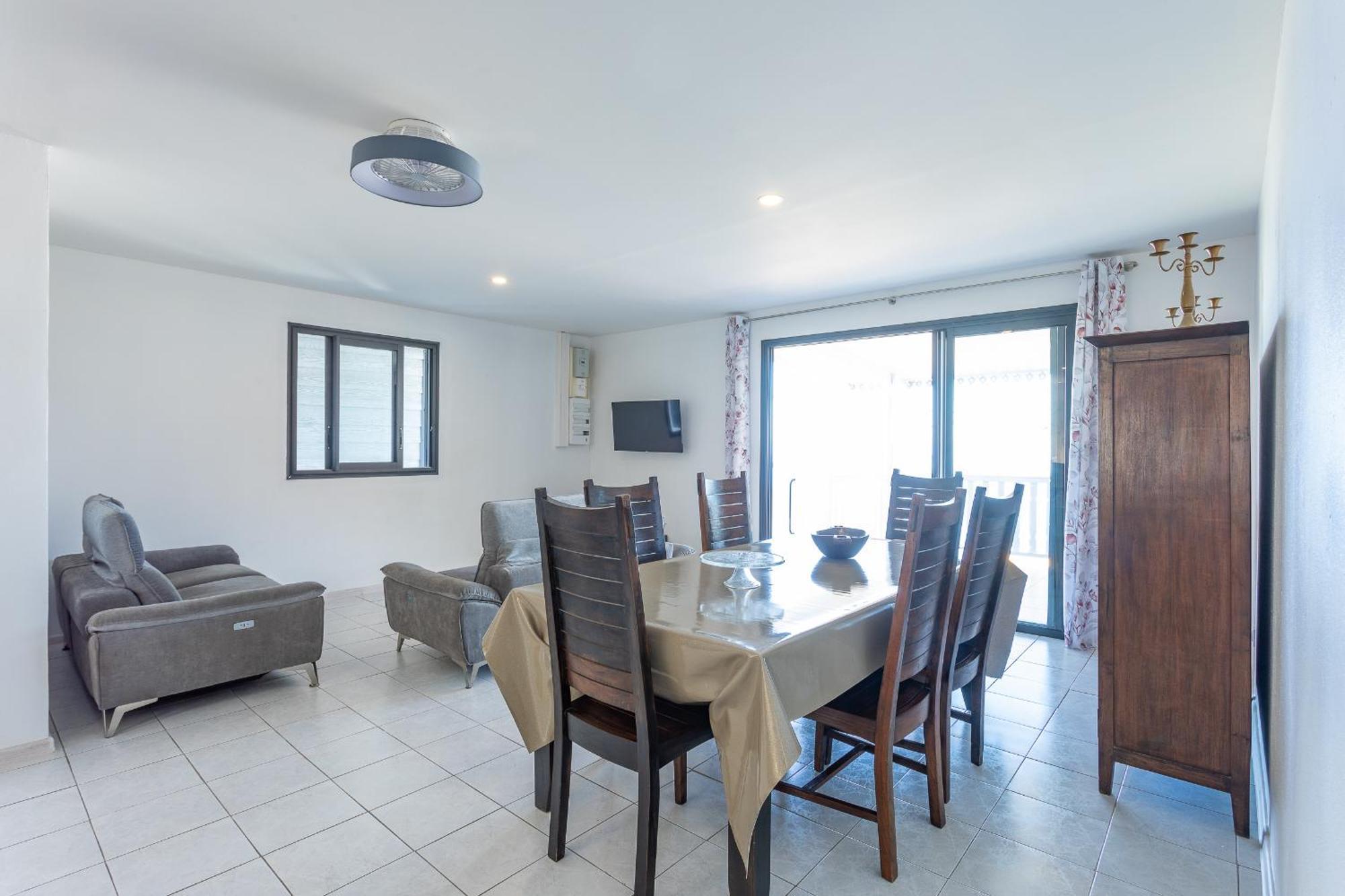 Villa Leu Seaview แซ็งต์-เลอ ภายนอก รูปภาพ