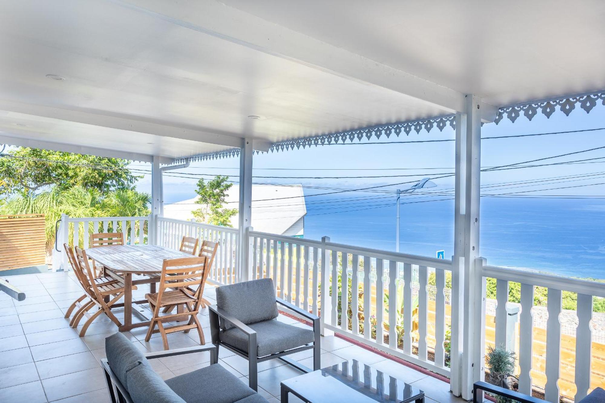 Villa Leu Seaview แซ็งต์-เลอ ภายนอก รูปภาพ